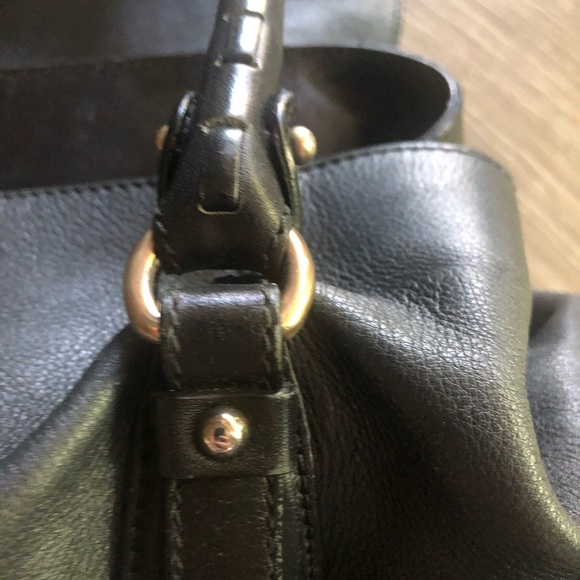 Salvatore Ferragamo Gancini Metal Fittings Leather Tote Bag. - Picture 12 of 16